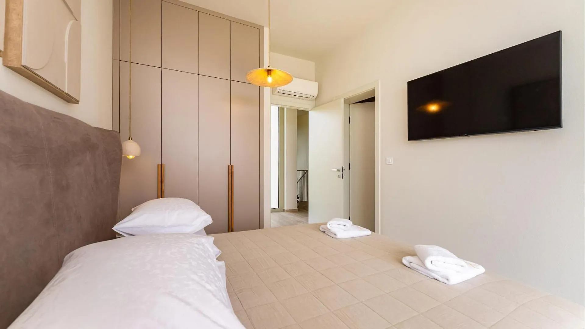 Pet Friendly Home In Bibinje With Sauna Casa de Férias